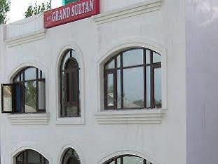 Grand Sultan Hotel Srīnagar Kültér fotó